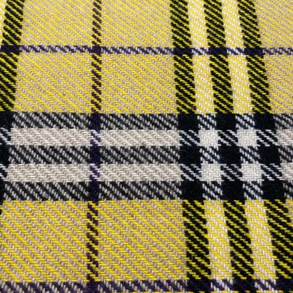 Burberry scarf for women - Picture 5 of 9